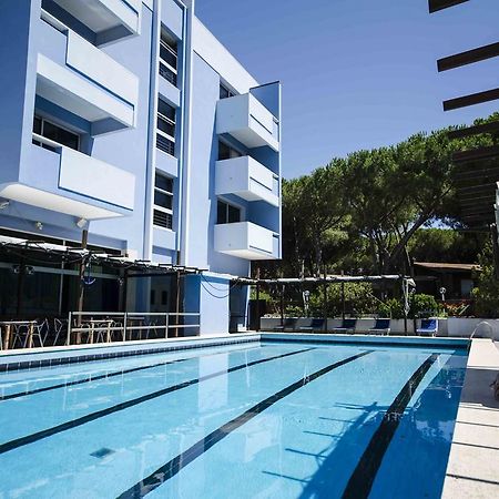 Grand Hotel Helios タルクイーニア エクステリア 写真