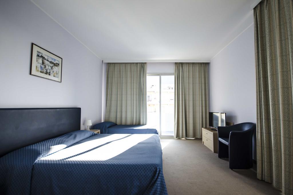 Grand Hotel Helios タルクイーニア エクステリア 写真