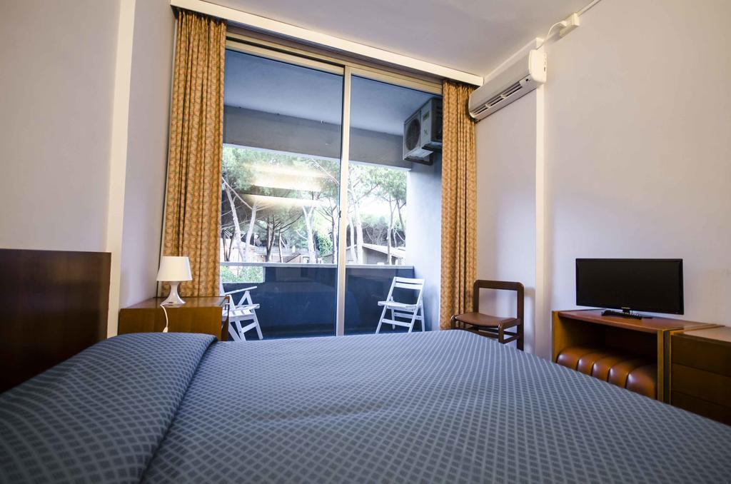 Grand Hotel Helios タルクイーニア 部屋 写真
